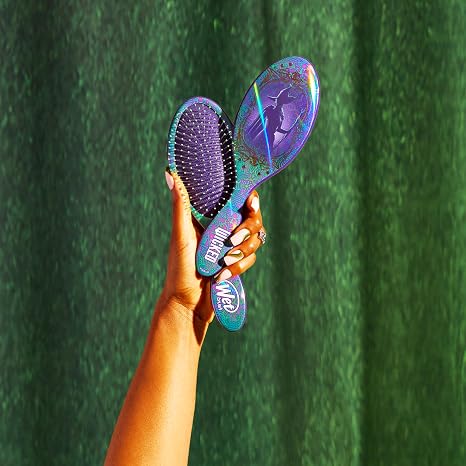Wet Brush - Wicked Elphaba Wickedley Beautiful Kit